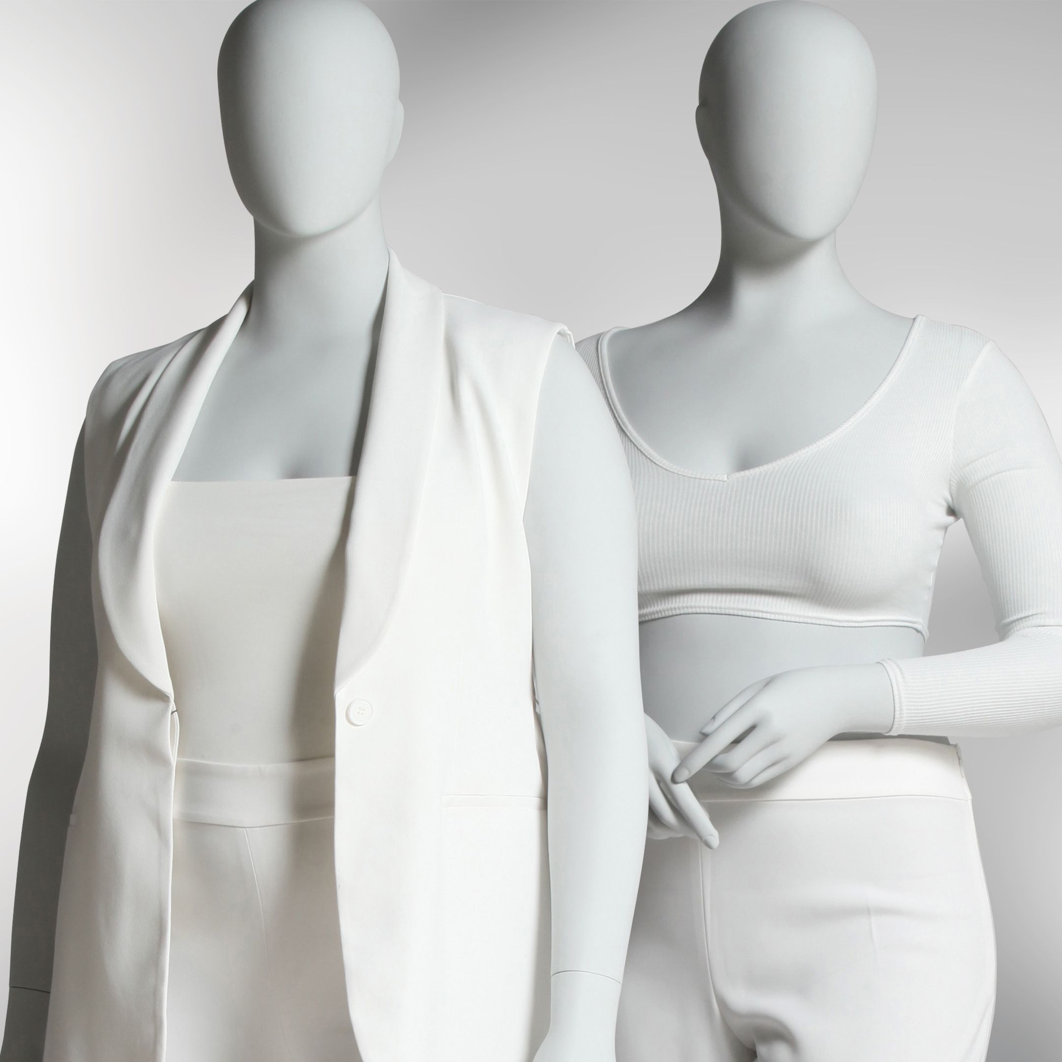 138. VOLUPTUOUS - size 18