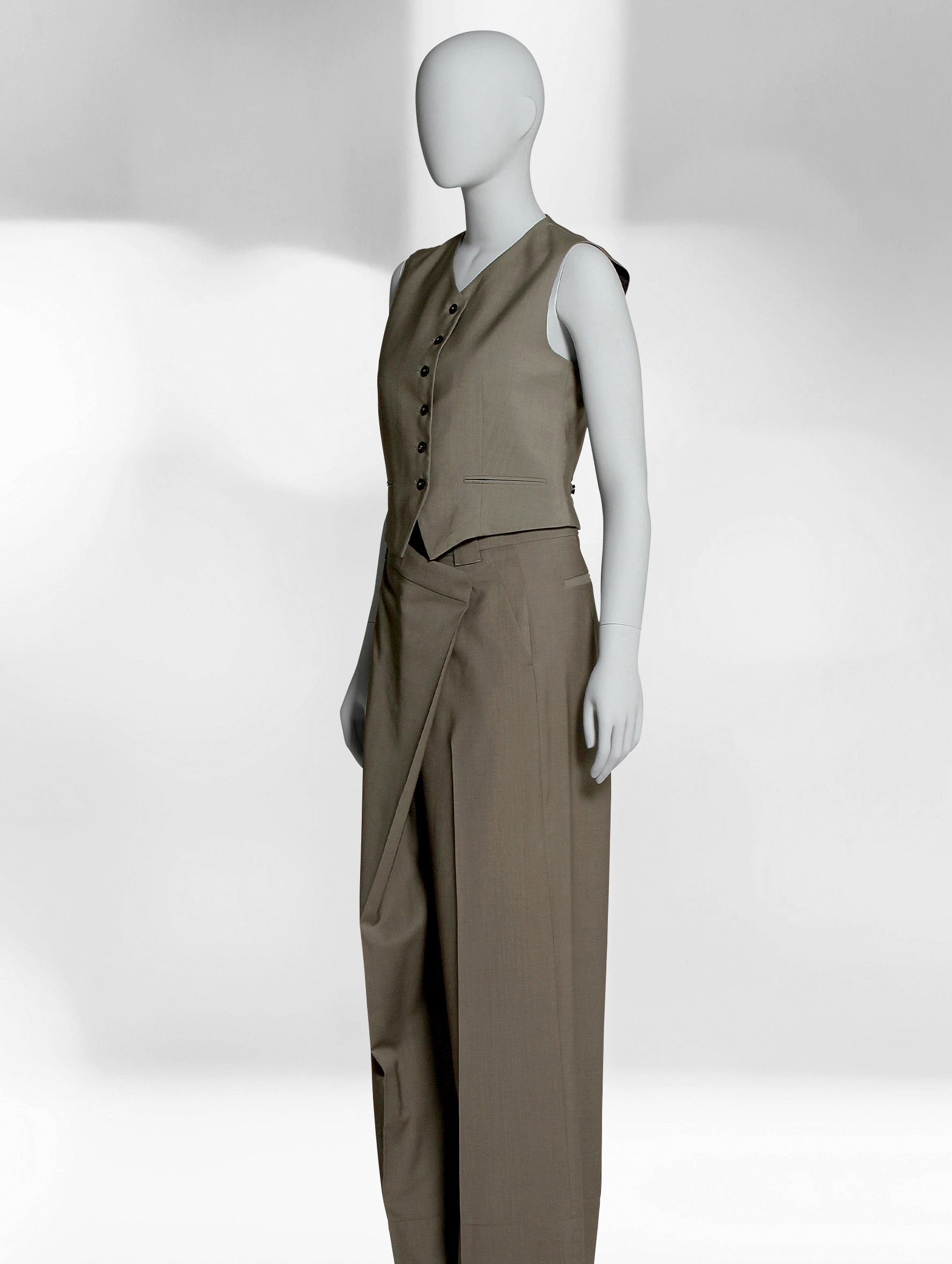 99_105156579_12_Lingerie